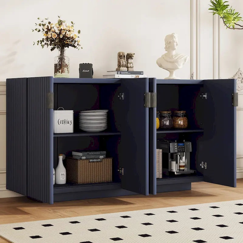 Credenza con 4 ante scanalate, mobile contenitore con spazio di archiviazione e ripiani regolabili