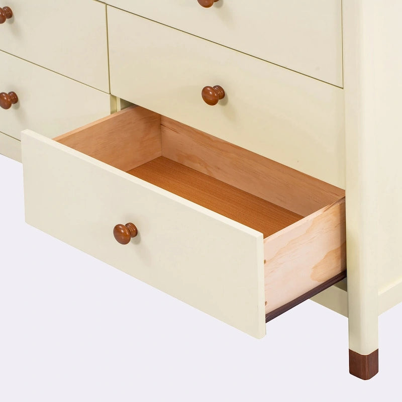 Kommode aus Holz mit 6 Schubladen