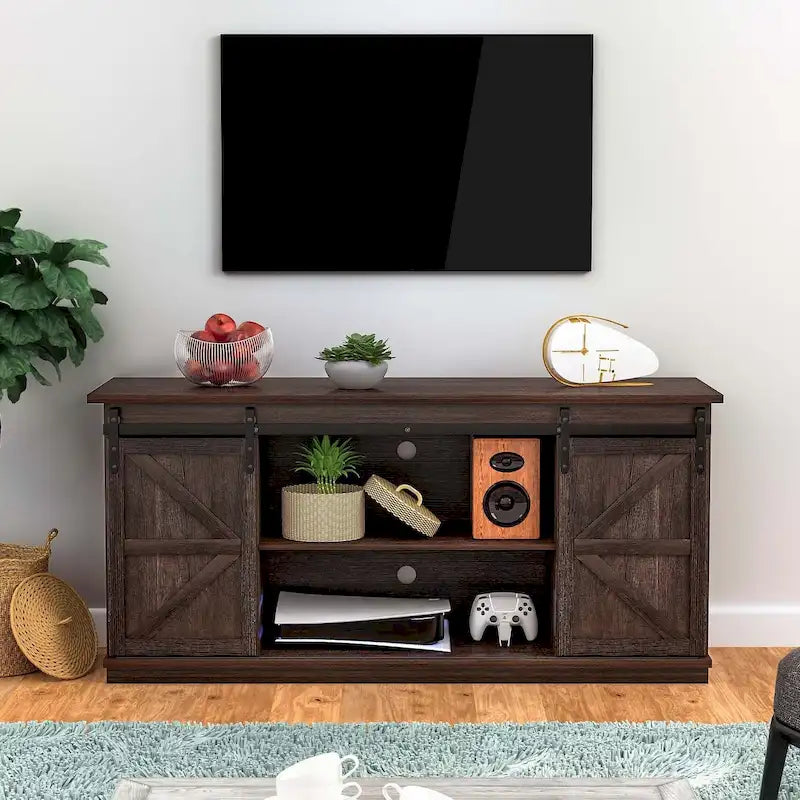 TV-Ständer mit 2 Ablagen für Fernseher von 43 bis 65. Schlichter moderner Mid-Century-Stil im Landhausstil mit Scheunentor - einfach etwas zu verstauen