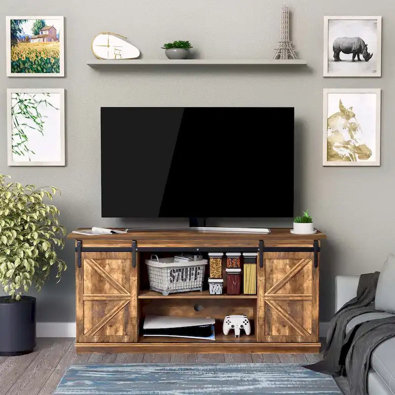 TV-Ständer mit 2 Ablagen für Fernseher von 43 bis 65. Schlichter moderner Mid-Century-Stil im Landhausstil mit Scheunentor - einfach etwas zu verstauen
