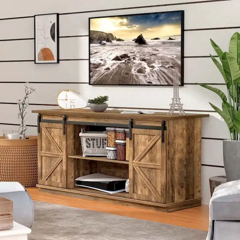 TV-Ständer mit 2 Ablagen für Fernseher von 43 bis 65. Schlichter moderner Mid-Century-Stil im Landhausstil mit Scheunentor - einfach etwas zu verstauen